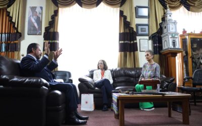 Embajadora de Turquía visita Municipalidad de Quetzaltenango