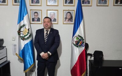 Mineduc nombra a Wilson Villanueva como director interino de Educación en Quetzaltenango tras destitución de David Tirado.