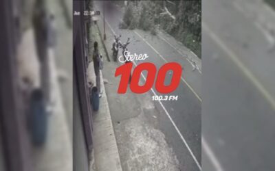 Impactante momento: rayo cae sobre árboles en el caserío Samalá 1, San Sebastián, Retalhuleu.