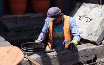 Municipalidad intensifica limpieza de drenajes para prevenir inundaciones en Quetzaltenango.