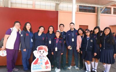 Salud Robles Kids lleva charlas de salud a escuelas de Xela.