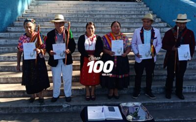 Realizan cambio de la Rosa de la Paz en Quetzaltenango por el Día de los Pueblos Indígenas.