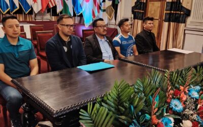 Juramentan a selección de Kickboxing de Xela que competirá en Italia.