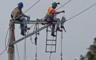 EEMQ mejora iluminación en la zona 4 de Quetzaltenango