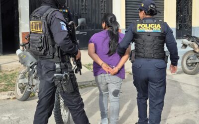 PNC remite a presunto marero con cocaína y a su madre por lavado de dinero
