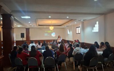 AMDEL desarrolla taller para artesanos emprendedores