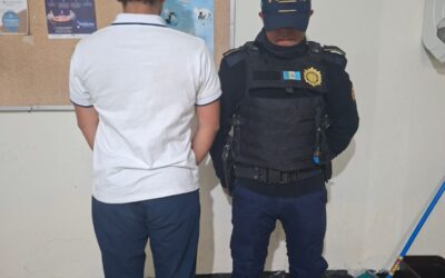 Adolescente rescatado de turba que pretendía quemarlo en San Andrés Xecul