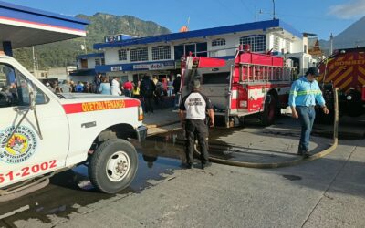 Se incendia estación de servicio de gasolinera en Quetzaltenango