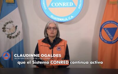 CONRED activa alerta anaranjada por incremento de actividad del Volcán de Fuego.