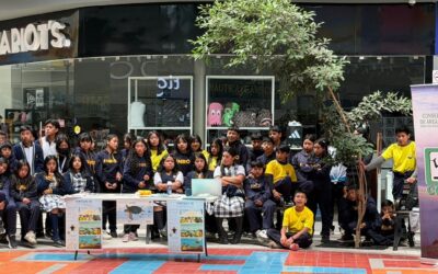 CONAP realiza actividad ambiental con jóvenes de Totonicapán para promover la protección de la biodiversidad.