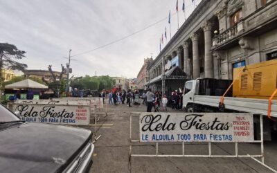 Operativo especial de regulación de tránsito por encendido de antorchas en Parque Centroamérica Quetzaltenango.
