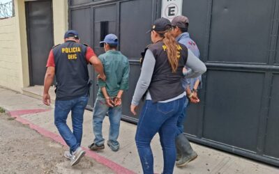 PNC detiene a dos hombres por lesiones graves con arma blanca