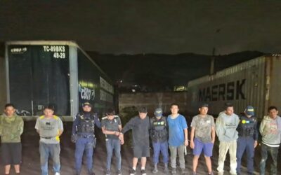 PNC arresta a ocho presuntos robafurgones en Villa Nueva