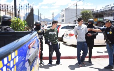 Seis detenidos en Quetzaltenango en allanamientos por ataques armados