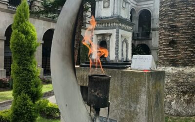 Cerca de 400 personas llegan al encendido de antorchas en Quetzaltenango