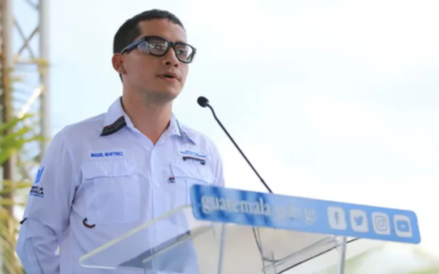 MP gira órdenes de captura contra cercanos de Miguel Martínez y allanan inmueble en Jocotenango