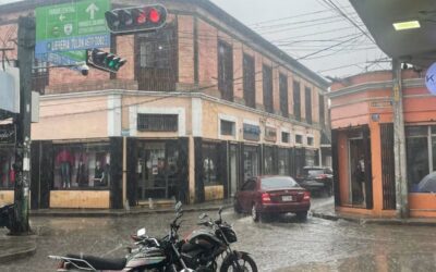 Pronostican semana con bastante lluvia en el occidente