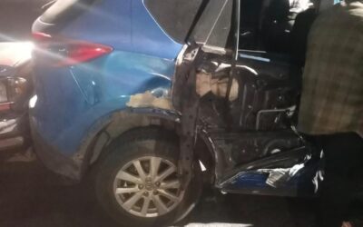Múltiple colisión en la zona 3 deja daños materiales y heridos