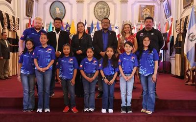 Grupo Delfines de Quetzaltenango será juramentado para competir en El Salvador