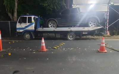 Detenidos por llevar droga en camión grúa