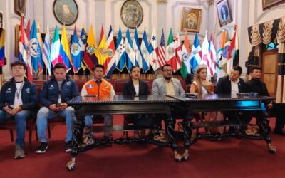 Presentan Carrera Neón 2026 en Quetzaltenango