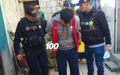 Capturan a maestro en Santiago Atitlán por pornografía y seducción de menores por medios tecnológicos