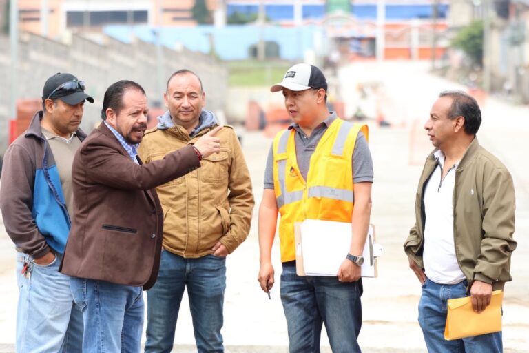 Avanza el proyecto de mejoramiento vial en la 36 avenida de la zona 8 de Quetzaltenango