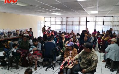 Entregan kits nutricionales a 43 niños en riesgo de desnutrición en Quetzaltenango