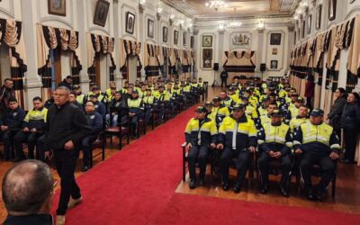 Agentes de PMTQ participan en evaluación de Ley de Tránsito