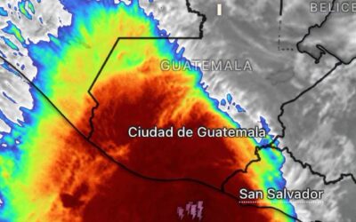 Domingo con lluvias intermitentes y tormentas locales en Guatemala
