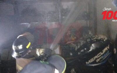 Incendio consume taller de motores de lanchas en Sololá y deja perdidas por unos Q500 mil