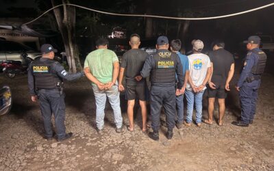 Cinco capturados por portación ilegal de armas de fuego en Retalhuleu
