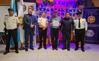 PNC fortalece coordinación con líderes comunitarios en zona 1 de Xela