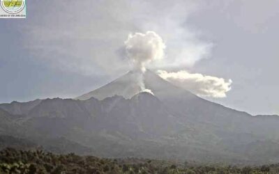 Insivumeh reporta actividad en volcán Santiaguito este 22 de octubre